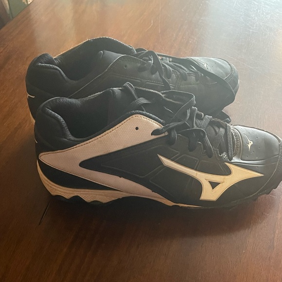 Mizuno Shoes Mizuno Softball Cleats Poshmark